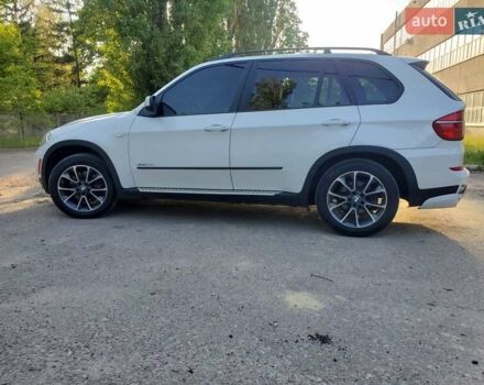 Белый БМВ Х5, объемом двигателя 3 л и пробегом 238 тыс. км за 18999 $, фото 11 на Automoto.ua