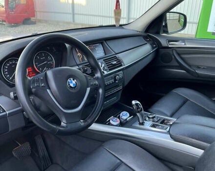 Білий БМВ Х5, об'ємом двигуна 3 л та пробігом 172 тис. км за 21400 $, фото 5 на Automoto.ua