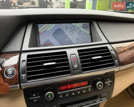 БМВ Х5 2011 в Киеве на Automoto.ua Белый БМВ Х5, объемом двигателя 2.98 л и пробегом 265 тыс. км за 15990 $, фото 23 на Automoto.ua