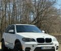 Белый БМВ Х5, объемом двигателя 3 л и пробегом 370 тыс. км за 14500 $, фото 1 на Automoto.ua
