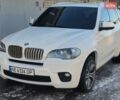 Белый БМВ Х5, объемом двигателя 4.39 л и пробегом 169 тыс. км за 17500 $, фото 1 на Automoto.ua