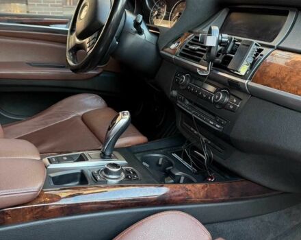 Білий БМВ Х5, об'ємом двигуна 3 л та пробігом 187 тис. км за 12500 $, фото 6 на Automoto.ua