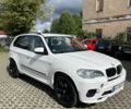 Белый БМВ Х5, объемом двигателя 3 л и пробегом 206 тыс. км за 20000 $, фото 8 на Automoto.ua