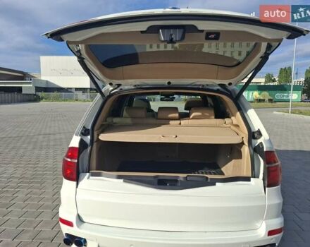 Белый БМВ Х5, объемом двигателя 2.98 л и пробегом 189 тыс. км за 13999 $, фото 25 на Automoto.ua