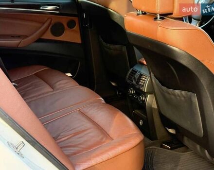 Белый БМВ Х5, объемом двигателя 3 л и пробегом 155 тыс. км за 19440 $, фото 19 на Automoto.ua