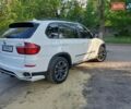 Белый БМВ Х5, объемом двигателя 3 л и пробегом 238 тыс. км за 18999 $, фото 5 на Automoto.ua