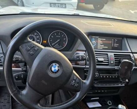 Белый БМВ Х5, объемом двигателя 2.98 л и пробегом 175 тыс. км за 16500 $, фото 15 на Automoto.ua