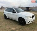 Белый БМВ Х5, объемом двигателя 3 л и пробегом 200 тыс. км за 17000 $, фото 1 на Automoto.ua
