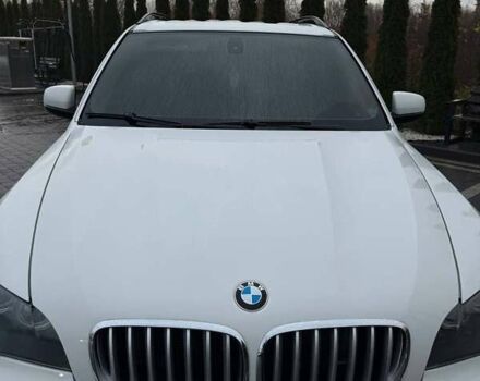 Білий БМВ Х5, об'ємом двигуна 3 л та пробігом 238 тис. км за 15500 $, фото 2 на Automoto.ua