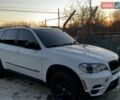 Белый БМВ Х5, объемом двигателя 3 л и пробегом 205 тыс. км за 14000 $, фото 1 на Automoto.ua