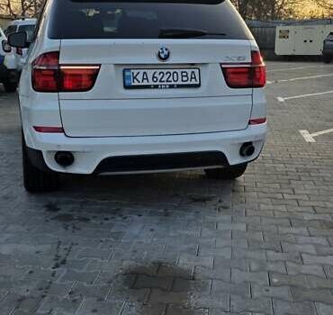 Белый БМВ Х5, объемом двигателя 2.98 л и пробегом 175 тыс. км за 16500 $, фото 21 на Automoto.ua