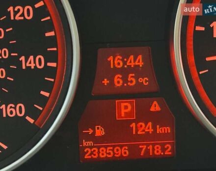 Білий БМВ Х5, об'ємом двигуна 3 л та пробігом 238 тис. км за 15500 $, фото 32 на Automoto.ua