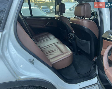 Белый БМВ Х5, объемом двигателя 2.98 л и пробегом 171 тыс. км за 12500 $, фото 17 на Automoto.ua