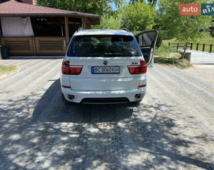 Білий БМВ Х5, об'ємом двигуна 2.99 л та пробігом 200 тис. км за 17100 $, фото 17 на Automoto.ua