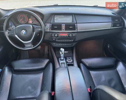 Белый БМВ Х5, объемом двигателя 3 л и пробегом 234 тыс. км за 15800 $, фото 51 на Automoto.ua