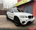 Белый БМВ Х5, объемом двигателя 30 л и пробегом 179 тыс. км за 22300 $, фото 1 на Automoto.ua