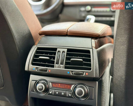 Белый БМВ Х5, объемом двигателя 3 л и пробегом 214 тыс. км за 18499 $, фото 43 на Automoto.ua