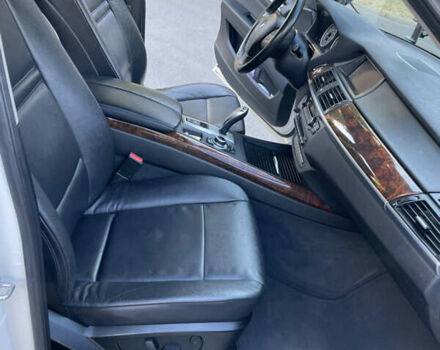 Белый БМВ Х5, объемом двигателя 3 л и пробегом 145 тыс. км за 19000 $, фото 25 на Automoto.ua