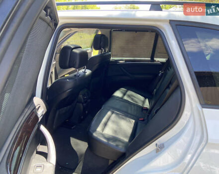 Білий БМВ Х5, об'ємом двигуна 2.99 л та пробігом 200 тис. км за 17100 $, фото 8 на Automoto.ua