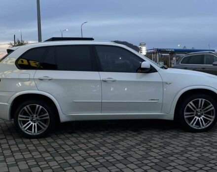 Белый БМВ Х5, объемом двигателя 3 л и пробегом 325 тыс. км за 13700 $, фото 7 на Automoto.ua