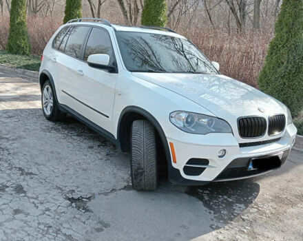 Белый БМВ Х5, объемом двигателя 2.98 л и пробегом 217 тыс. км за 16600 $, фото 22 на Automoto.ua