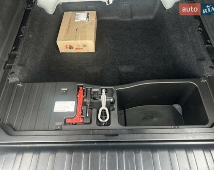 Белый БМВ Х5, объемом двигателя 3 л и пробегом 189 тыс. км за 21500 $, фото 30 на Automoto.ua