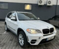 Белый БМВ Х5, объемом двигателя 2.99 л и пробегом 259 тыс. км за 16400 $, фото 1 на Automoto.ua