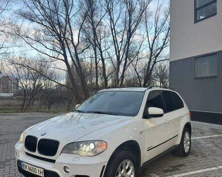 Белый БМВ Х5, объемом двигателя 2.99 л и пробегом 259 тыс. км за 16400 $, фото 59 на Automoto.ua