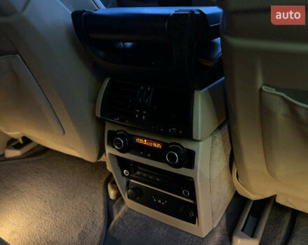 Белый БМВ Х5, объемом двигателя 3 л и пробегом 325 тыс. км за 13700 $, фото 21 на Automoto.ua