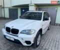 Белый БМВ Х5, объемом двигателя 3 л и пробегом 238 тыс. км за 18500 $, фото 1 на Automoto.ua