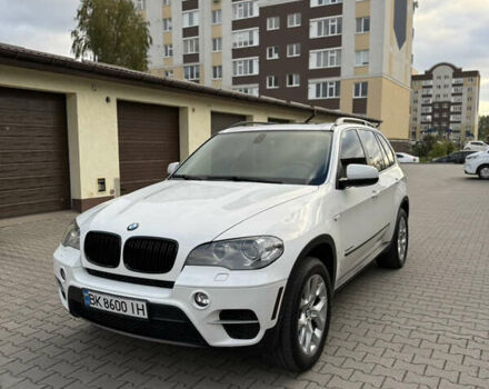 Білий БМВ Х5, об'ємом двигуна 2.99 л та пробігом 259 тис. км за 16000 $, фото 13 на Automoto.ua