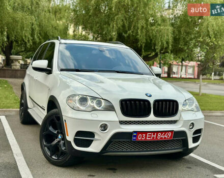 Белый БМВ Х5, объемом двигателя 3 л и пробегом 214 тыс. км за 18499 $, фото 2 на Automoto.ua