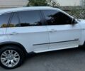 Білий БМВ Х5, об'ємом двигуна 3 л та пробігом 312 тис. км за 16700 $, фото 4 на Automoto.ua