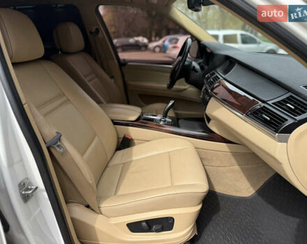 Белый БМВ Х5, объемом двигателя 2.99 л и пробегом 216 тыс. км за 17900 $, фото 13 на Automoto.ua