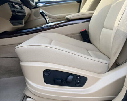 Белый БМВ Х5, объемом двигателя 2.98 л и пробегом 217 тыс. км за 16600 $, фото 12 на Automoto.ua