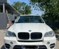 Белый БМВ Х5, объемом двигателя 3 л и пробегом 280 тыс. км за 11500 $, фото 1 на Automoto.ua