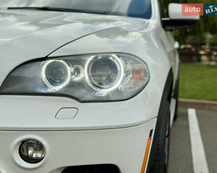 Белый БМВ Х5, объемом двигателя 3 л и пробегом 214 тыс. км за 18499 $, фото 18 на Automoto.ua