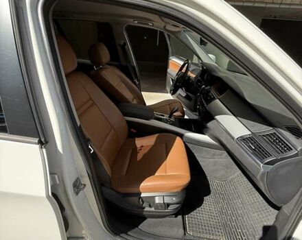 Белый БМВ Х5, объемом двигателя 2.98 л и пробегом 193 тыс. км за 15000 $, фото 10 на Automoto.ua