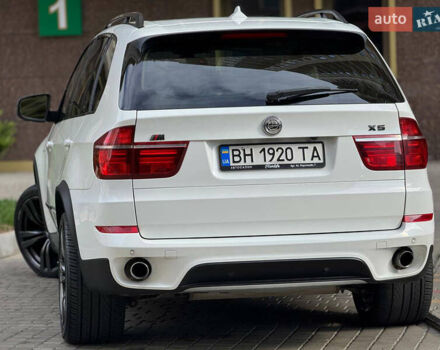 Білий БМВ Х5, об'ємом двигуна 3 л та пробігом 200 тис. км за 13900 $, фото 12 на Automoto.ua