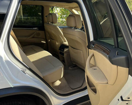 Белый БМВ Х5, объемом двигателя 2.98 л и пробегом 217 тыс. км за 16600 $, фото 15 на Automoto.ua