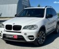 Белый БМВ Х5, объемом двигателя 3 л и пробегом 243 тыс. км за 15290 $, фото 1 на Automoto.ua