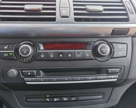 Белый БМВ Х5, объемом двигателя 3 л и пробегом 148 тыс. км за 17000 $, фото 17 на Automoto.ua