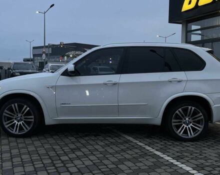 Белый БМВ Х5, объемом двигателя 3 л и пробегом 325 тыс. км за 13700 $, фото 3 на Automoto.ua