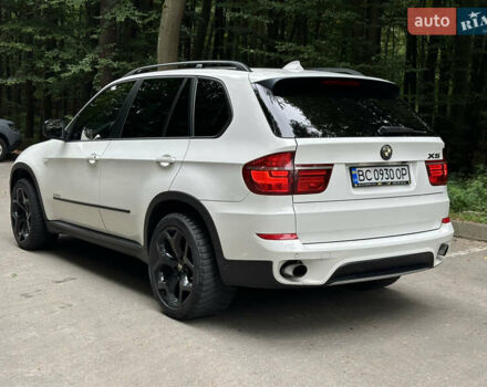 Белый БМВ Х5, объемом двигателя 3 л и пробегом 251 тыс. км за 17800 $, фото 6 на Automoto.ua