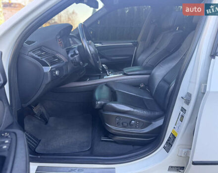 Белый БМВ Х5, объемом двигателя 3 л и пробегом 234 тыс. км за 15800 $, фото 42 на Automoto.ua