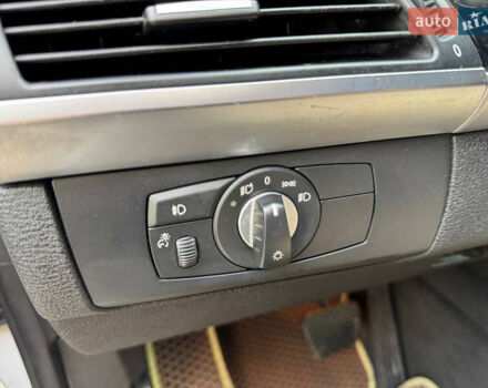 Білий БМВ Х5, об'ємом двигуна 3 л та пробігом 200 тис. км за 13900 $, фото 16 на Automoto.ua