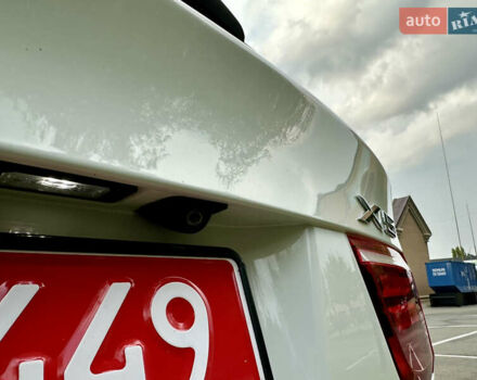 Белый БМВ Х5, объемом двигателя 3 л и пробегом 214 тыс. км за 18499 $, фото 24 на Automoto.ua