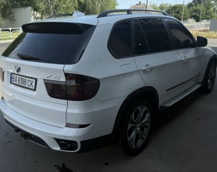 Белый БМВ Х5, объемом двигателя 3 л и пробегом 294 тыс. км за 15200 $, фото 1 на Automoto.ua