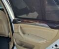 Белый БМВ Х5, объемом двигателя 3 л и пробегом 347 тыс. км за 17000 $, фото 14 на Automoto.ua