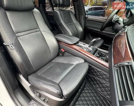 Белый БМВ Х5, объемом двигателя 2.98 л и пробегом 291 тыс. км за 16990 $, фото 10 на Automoto.ua